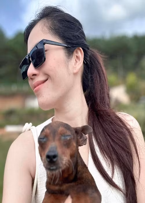 Nam Em chia sẻ hình ảnh để mặt mộc. Ảnh: FBNV.