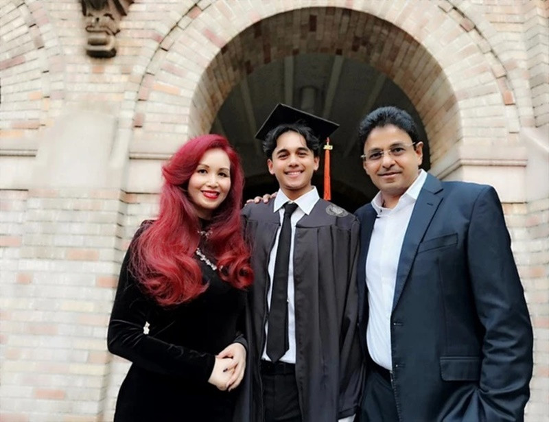 Theo Znews, con út Hoàng Phi của Diệu Hoa tốt nghiệp University of Washington (Mỹ), chuyên ngành Khoa học Máy tính vào tháng 6/2023. Đến tháng 3/2024, Hoàng Phi trở thành kỹ sư phần mềm của Meta. Ảnh: Znews.