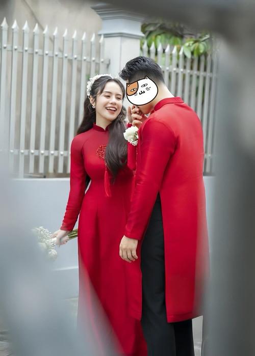 Chồng Thái Trinh không hoạt động trong showbiz nên chưa lộ diện.