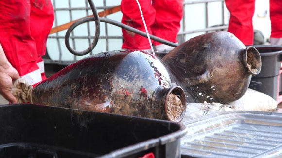 Phat hien “kho bau tau ma” co xua nhat Dong Dia Trung Hai