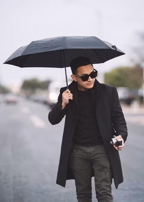 Thành Vinh chia sẻ trên Arttimes, anh thích ở Việt Nam hơn nên trong tương lai sẽ trở về quê nhà sinh sống.