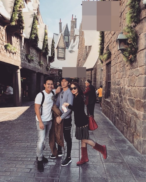 Theo Dân Việt, con trai Hoài Linh sống với gia đình ở Đồng Nai từ nhỏ cho đến khi học hết cấp 3 mới sang Mỹ.