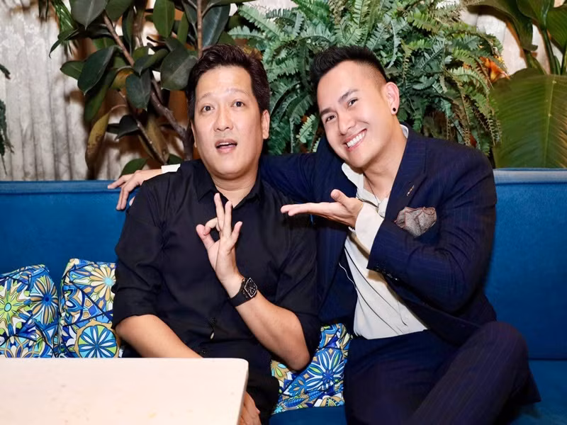 Con trai Hoài Linh thân thiết với Trường Giang.