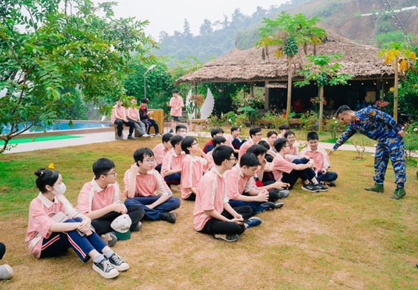 Trai nghiem thu vi o ban Muong Xanh