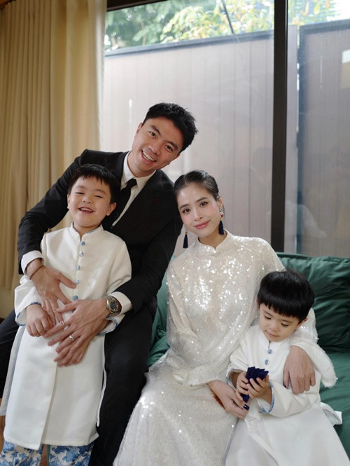 Hai con trai của Kiều Anh rất kháu khỉnh.