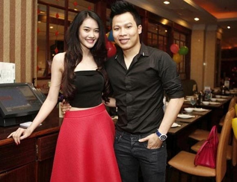 Đầu năm 2019, rộ tin đồn Linh Chi và Khắc Tiệp “cạch mặt” khi nữ người mẫu không xuất hiện trong Đêm hội chân dài 12 của ông bầu. Ảnh: Thương Hiệu Pháp Luật.