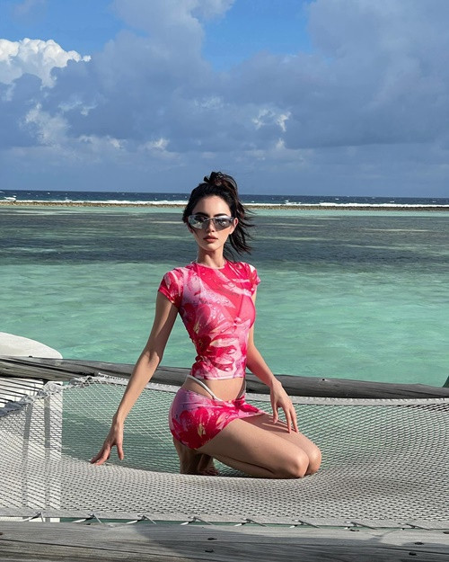 Mai Davika được đánh giá có phong cách thời trang tinh tế.