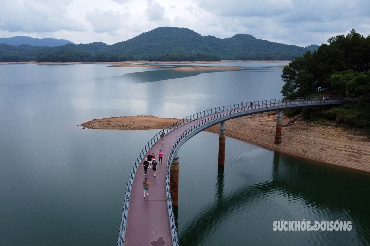 Sau khi hoàn thành đưa vào sử dụng, công trình không chỉ phục vụ nhân dân đến dâng hương, vãn cảnh tại đền thờ mà còn thể hiện tình cảm thiêng liêng, lòng biết ơn của các thế hệ người Hà Tĩnh đối với Tổng Bí thư Lê Duẩn. Đây cũng là "địa chỉ đỏ" giáo dục truyền thống yêu nước cho các thế hệ mai sau.