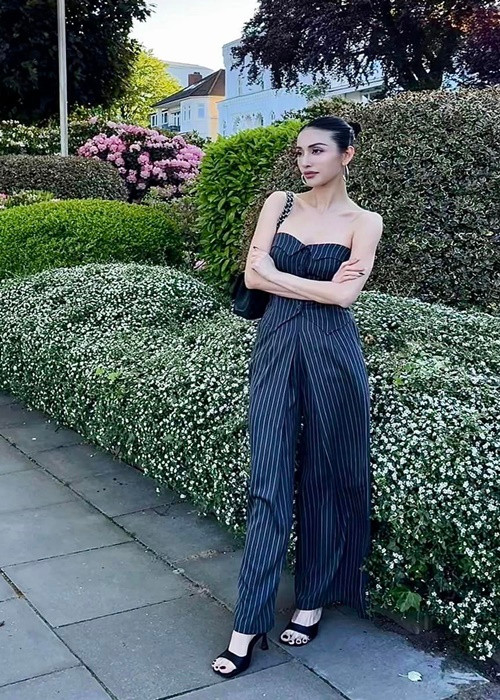 Nữ diễn viên chia sẻ, ngày xưa cô dành nhiều thời gian cho bản thân và chú trọng nhiều đến vẻ ngoài khi ra đường hơn cả bây giờ.