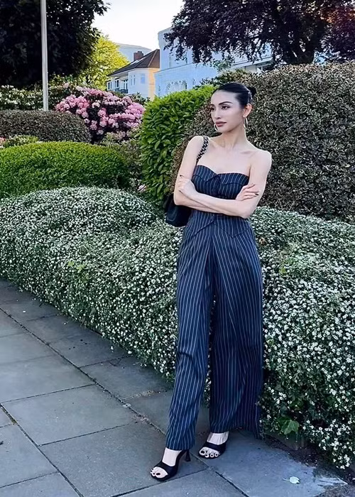 Nữ diễn viên chia sẻ, ngày xưa cô dành nhiều thời gian cho bản thân và chú trọng nhiều đến vẻ ngoài khi ra đường hơn cả bây giờ.