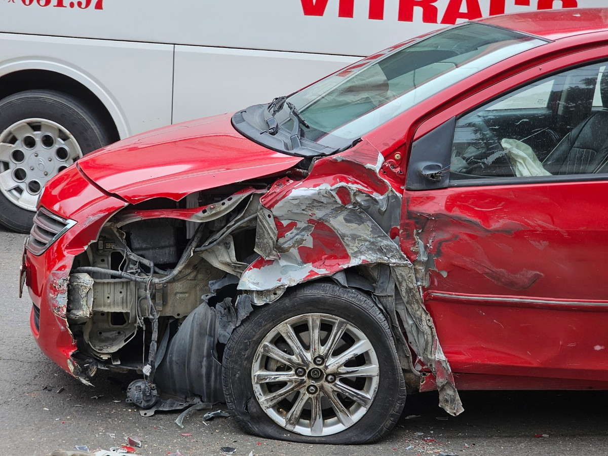 Vụ tai nạn đã khiến Quốc lộ 14B ùn tắc cục bộ.