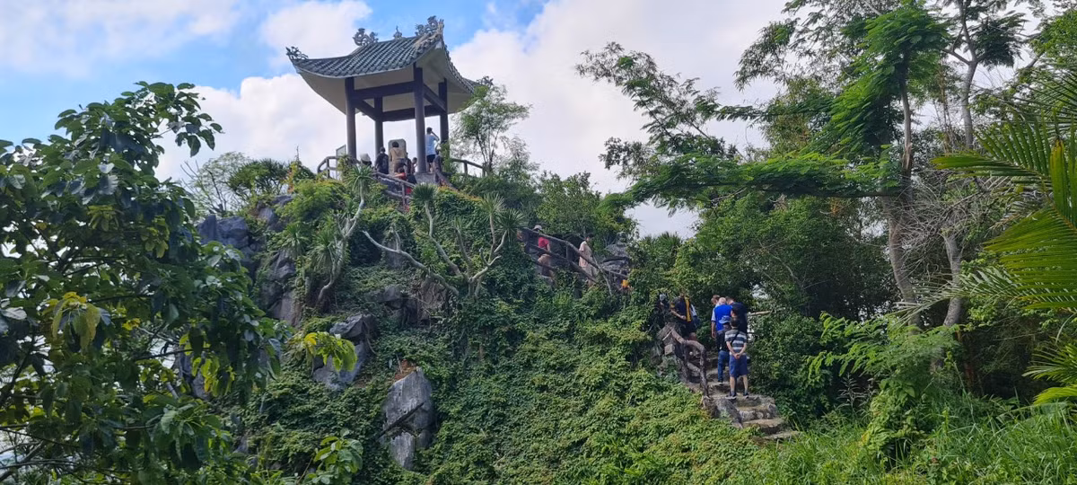 Tại hội nghị, nhiều đại biểu cũng cho rằng, việc tăng phí tham quan danh thắng Ngũ Hành Sơn là cần thiết và phù hợp thực tiễn hiện nay.