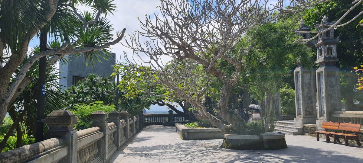 Năm 2021, Lễ hội Quán Thế Âm mang đậm tín ngưỡng tôn giáo Phật giáo, gắn liền với di tích quốc gia đặc biệt - Di tích Danh thắng Ngũ Hành Sơn được công nhận là di sản Văn hoá phi vật thể quốc gia.