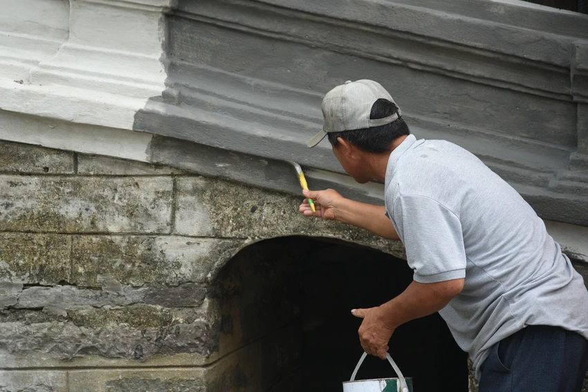 Hình ảnh Chùa Cầu Hội An sau khi được “quét vôi lại“ - Hình 2 Hinh anh Chua Cau Hoi An sau khi duoc “quet voi lai“-Hinh-2