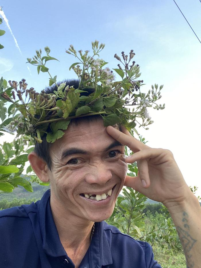 Cuoc song moi cua chang chan bo hat tieng Anh noi tieng khap the gioi