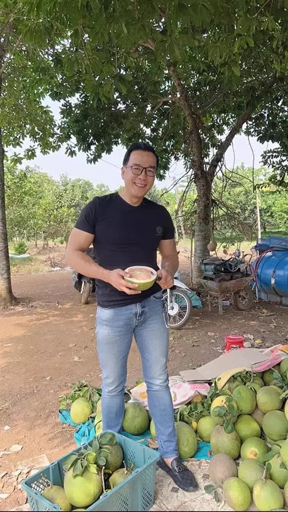 Hiện tại, "vua cá Koi" Thắng Ngô còn đầu tư ở Vũng Tàu. Trên mạng xã hội, nhiều khán giả bày tỏ ngưỡng mộ khối tài sản của Thắng Ngô.