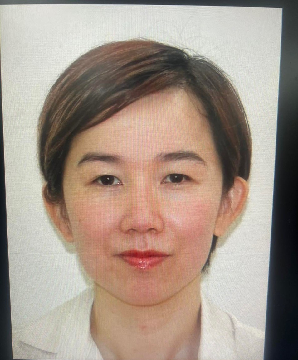  Đỗ Mỹ Hạnh (SN 1982); Chủ tịch HĐQT Công ty TNHH Quốc tế Cát Vân Sa; Nơi thường trú: Số 216E Trần Hưng Đạo B, phường 11, quận 5, TP HCM; Nơi ở hiện tại: Căn hộ 0712A, Tòa A1, Chung cư Gold View, số 346 Bến Vân Đồn, phường 1, quận 4, TP HCM. Đang bị truy nã theo Quyết định truy nã số 15/QĐ-TN ngày 07/11/2022 của Cơ quan Cảnh sát điều tra Bộ Công an về hành vi phạm tội Vi phạm quy định về đấu thầu gây hậu quả nghiêm trọng quy định tại Khoản 3, Điều 222 Bộ luật Hình sự. 