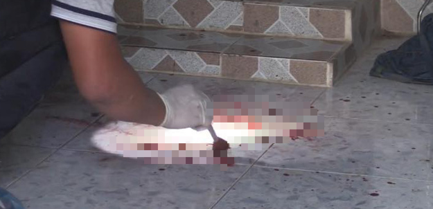 Qua tìm hiểu sâu, nạn nhân là một giáo viên có chuyên môn. Trong cuộc sống, người phụ nữ này rất hiền lành, chưa từng gây bất hòa, mâu thuẫn với ai. Cùng với đó, chị N. chỉ có các mối quan hệ thuần trong công việc, không chơi với các đối tượng "phức tạp". (Ảnh minh hoạ, nguồn ảnh Tri thức trẻ)