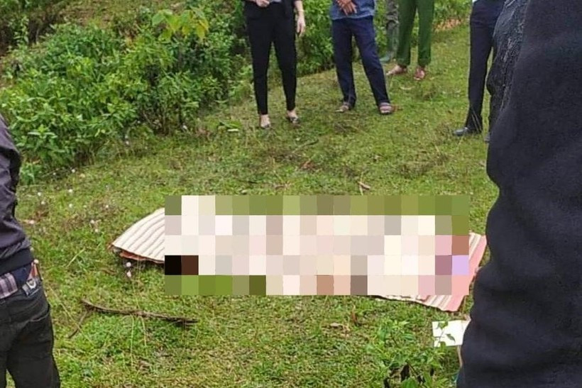  Phát hiện thi thể thanh niên nổi trên hồ Ma Leng: Sáng 16/11, người dân địa phương hốt hoảng phát hiện thi thể một thanh niên nổi trên hồ Ma Leng, thuộc thôn 11, xã Phúc Trạch, huyện Hương Khê, tỉnh Hà Tĩnh. Vụ việc ngay sau đó được trình báo chính quyền địa phương. Đến 8h, nạn nhân được xác định là anh P. (23 tuổi, trú tại xã Phúc Trạch). Hiện vụ việc đang được cơ quan chức năng điều tra, làm rõ. 