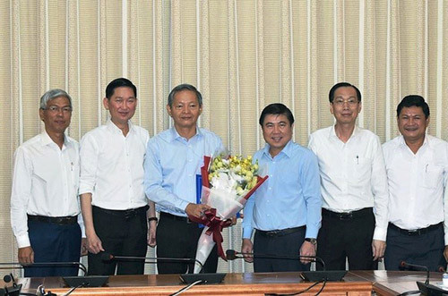 UBND, HDND TP HCM dang thieu hang loat vi tri lanh dao chu chot-Hinh-3