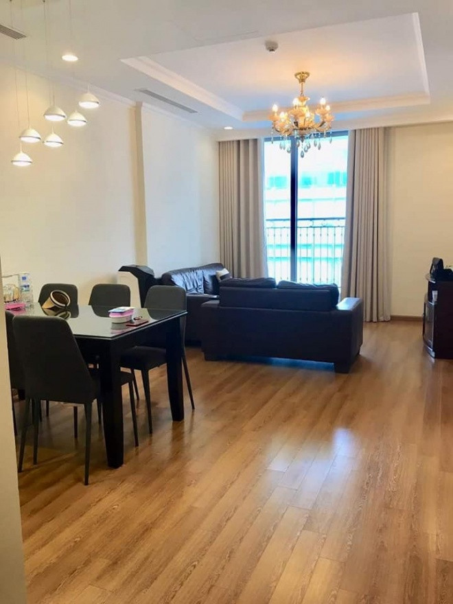 Hoa hau Duong Thuy Linh rao ban can ho hon 5 ti dong-Hinh-3