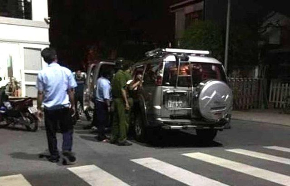 Với chiếc xe 7 chỗ do mình tự lái, Hà di chuyển nhiều nơi như Nha Trang, TP HCM, Bình Dương, Bà Rịa - Vũng Tàu... để "tu luyện".