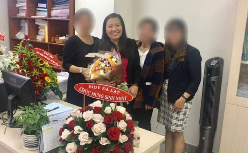 Để bán được khối tài sản đó, bà Liên được sự giúp sức của Luận, Sữa, Lâm. Ba công chứng viên đã công chứng giấy tờ và việc mua bán, giúpbà Liên chiếm đoạt hơn 12 tỉ đồngcủa người mua.