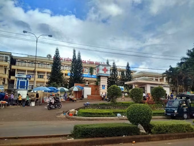 Gia Lai: Nghi an mot can bo tu tu bang thuoc sau