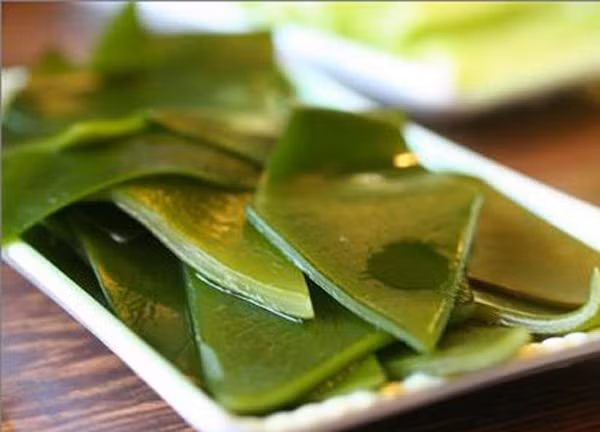 Không chỉ vậy loại rau này còn rất giàu protein thô, canxi và đường nên tốt cho hầu hết mọi người đặc biệt là trẻ em. Ảnh: Suckhoenhi.