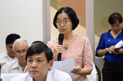 Ong Tat Thanh Cang vang mat “dot xuat” tai buoi tiep xuc cu tri-Hinh-2