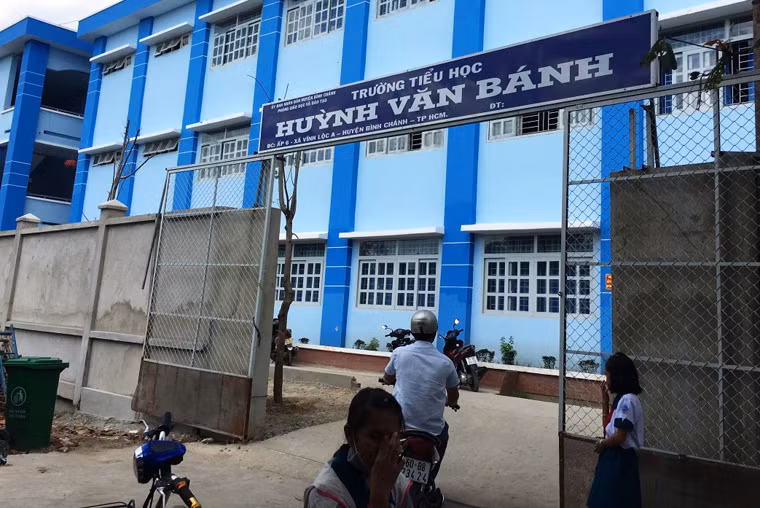 Hien truong sap san giao to chuc le 20/11 do...gio lon