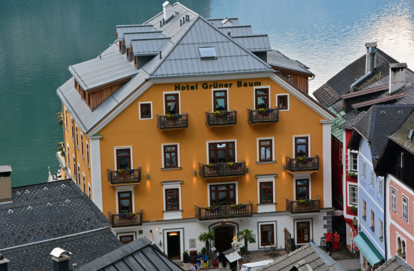 Chẳng hạn như khách sạn Grüner Baum.