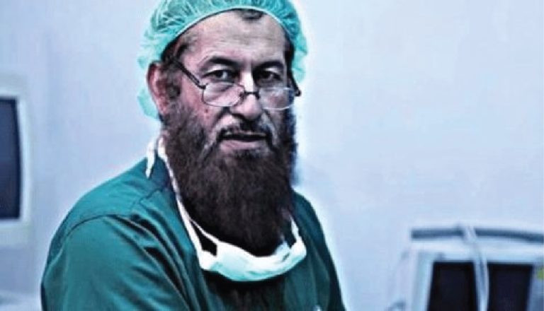 “Bo truong Y te” IS chet tham tren chien truong Deir Ezzor