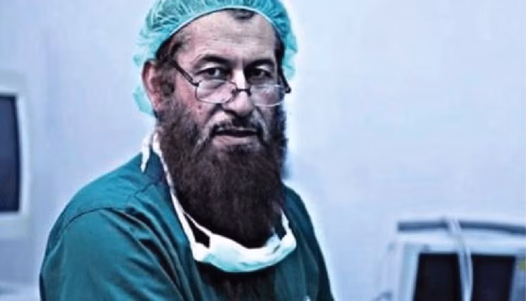 “Bo truong Y te” IS chet tham tren chien truong Deir Ezzor