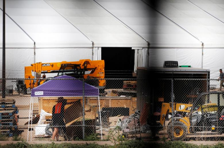 Dot nhap trai giu tre nhap cu o My sap bi dong cua-Hinh-9