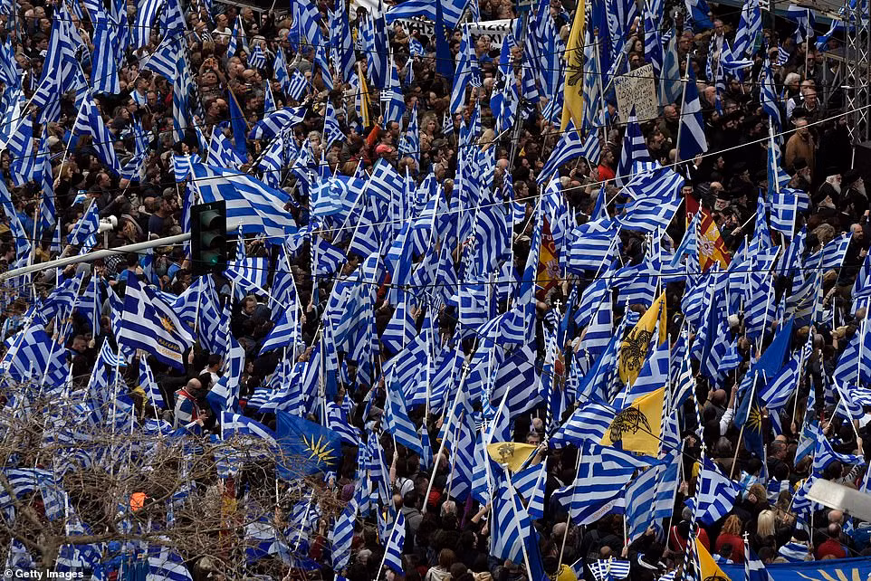 Thu do Hy Lap bung phat bao loan vi Macedonia-Hinh-2