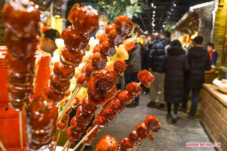 Bên trong khu phố ẩm thực và văn hoá ở Đường Sơn, tỉnh Hà Bắc, ngày 26/1.