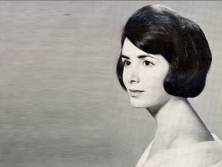 Nancy Pelosi: Tu ba noi tro den nguoi phu nu quyen luc nhat nuoc My