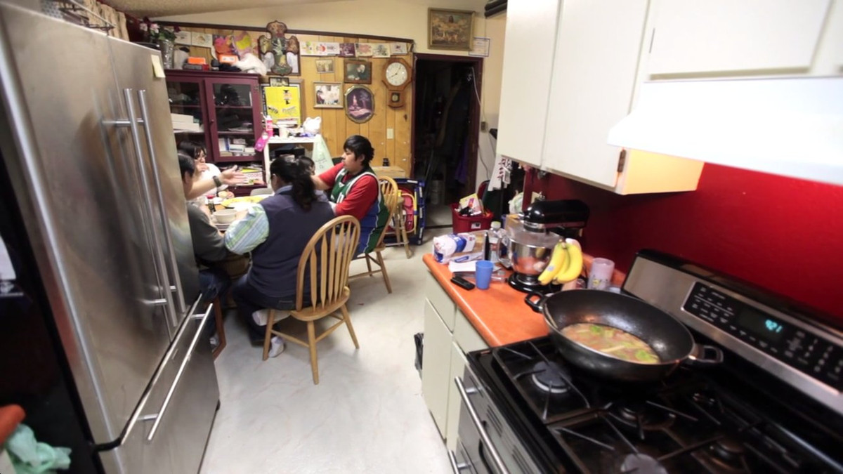 Thu nhập trung bình của mỗi hộ gia đình rơi vào khoảng 83 nghìn USD, đủ để các gia đình trang trải cuộc sống khi mức chi phí sinh hoạt ở đây khá cao.