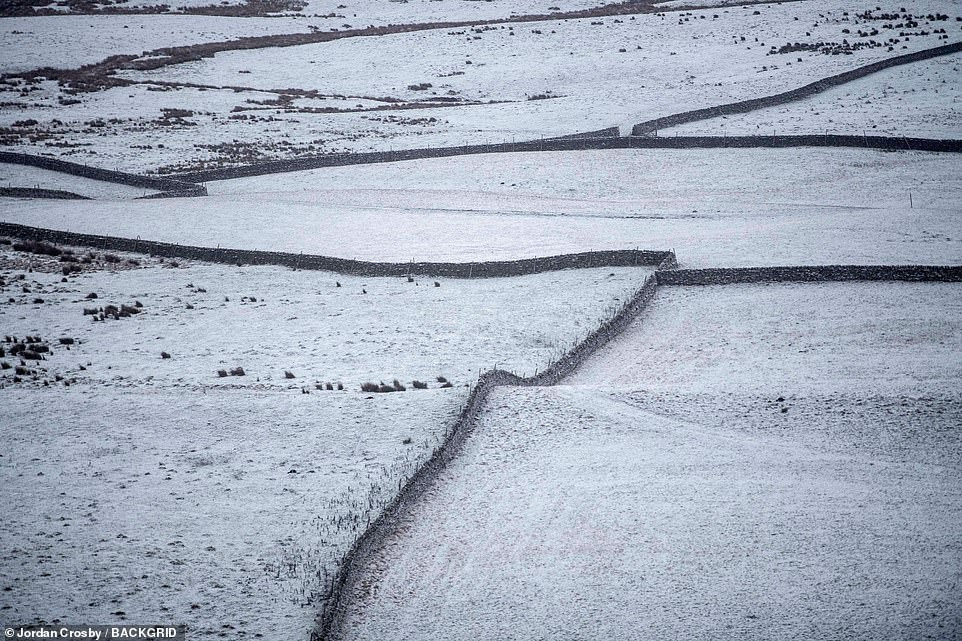 Nhiệt độ tại nhiều khu vực nước Anh luôn ở mức dưới 0 độ C trong những ngày qua. Ảnh: Daily Mail.