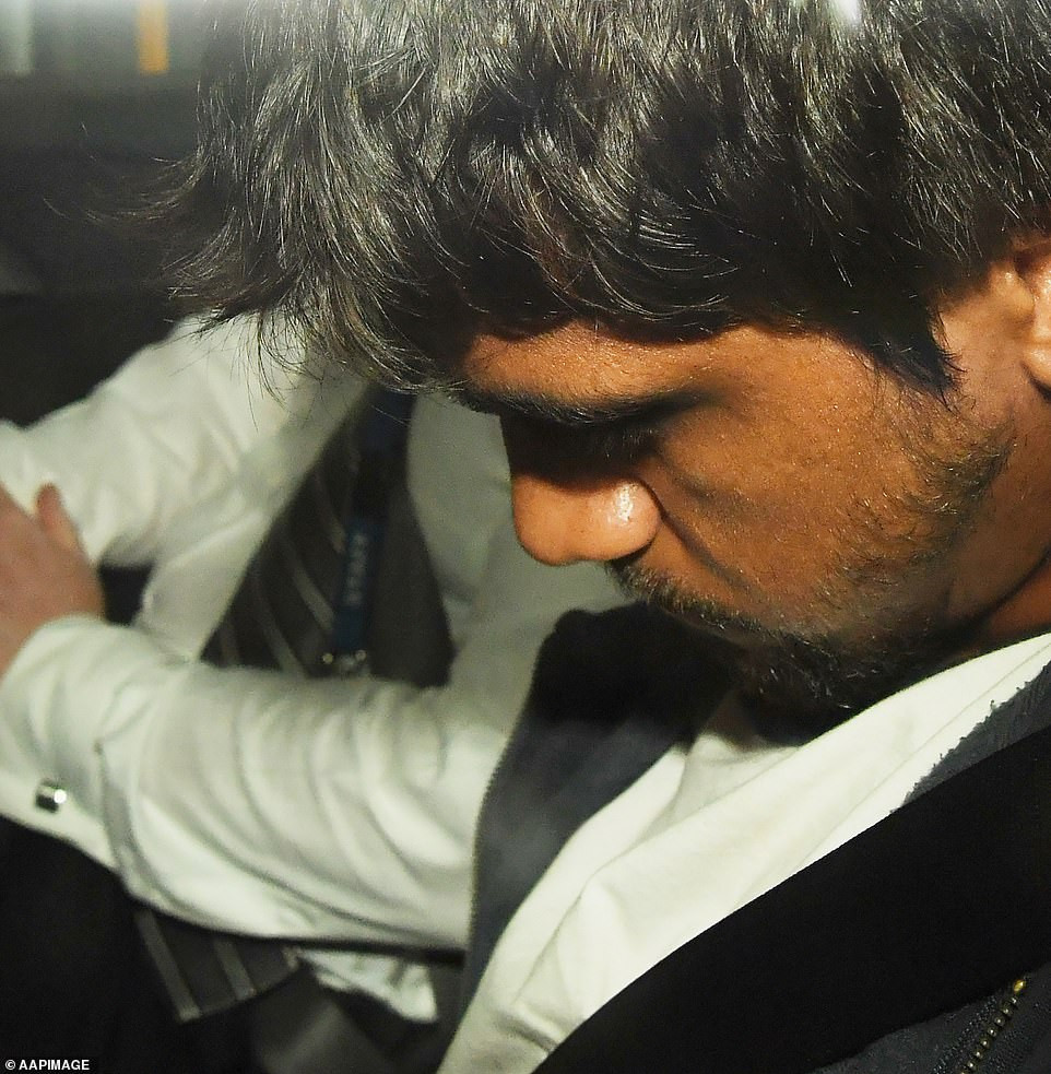 Kinh hoang nu sinh xinh dep bi giet khi dang noi chuyen qua FaceTime-Hinh-7