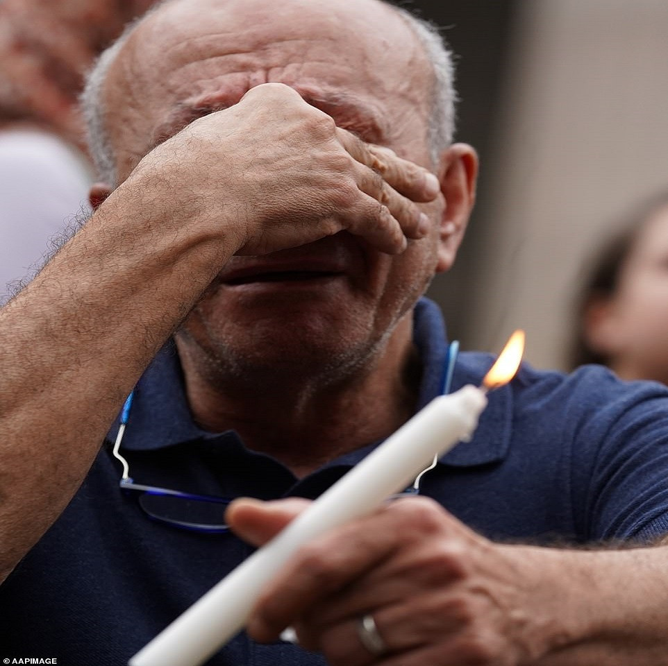 Kinh hoang nu sinh xinh dep bi giet khi dang noi chuyen qua FaceTime-Hinh-11