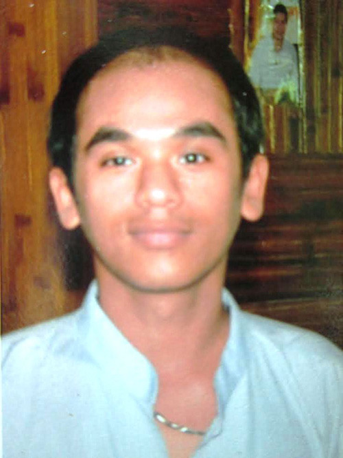 Hàng loạt bé trai mất tích cũng gã đàn ông bí ẩn Hang loat be trai mat tich cung ga dan ong bi an