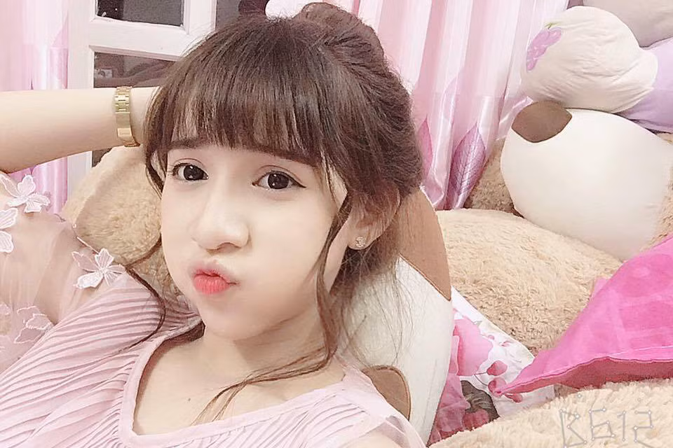 Hoàng Ân hiện đang theo học chuyên ngành sư phạm tại TP.HCM.