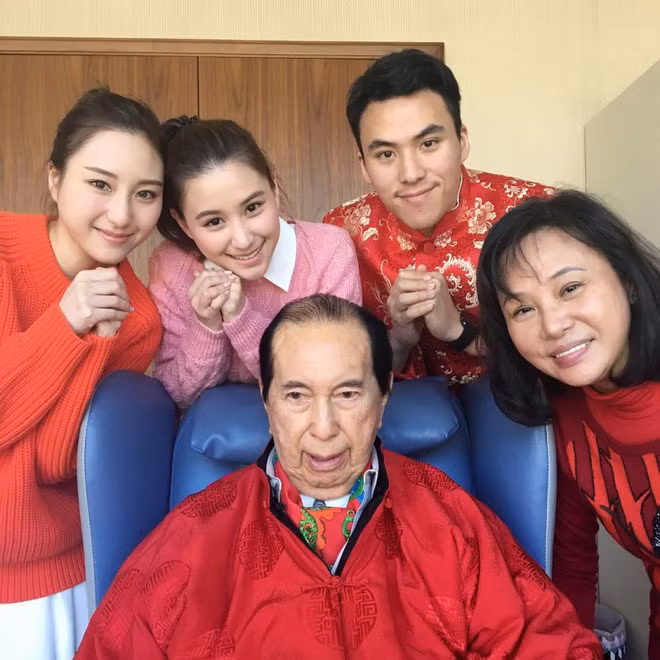 Những thành viên trong gia đình của Laurinda.