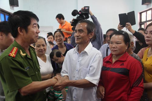 10 su kien nong ham hap du luan VN trong tuan (92)-Hinh-8