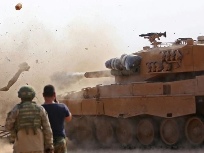 Bất chấp nỗ lực của Thổ Nhĩ Kỳ, phiến quân đối lập vẫn chưa thể thay đổi cục diện chiến trường vì yếu tố theo đánh giá có vai trò chủ chốt chính là hỏa lực yểm trợ đường không từ máy bay Nga.