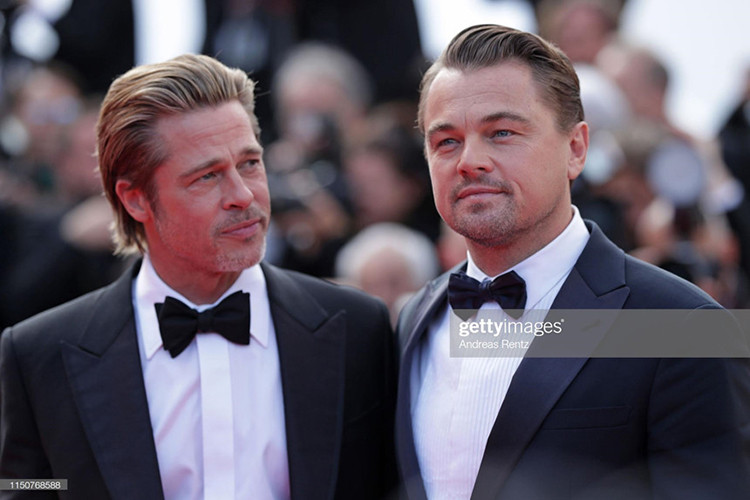 Giống Chương Tử Di, Brad Pitt và Leonardo DiCaprio cũng dự thảm đỏ Cannes ngày thứ 8.