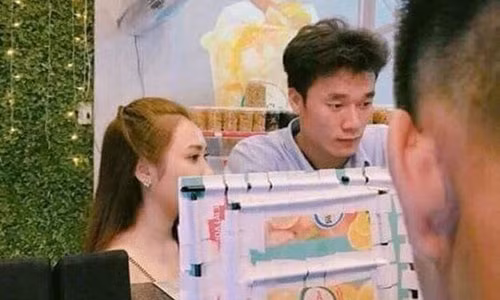 Ro nghi an thu mon Bui Tien Dung chia tay ban gai hot girl-Hinh-2