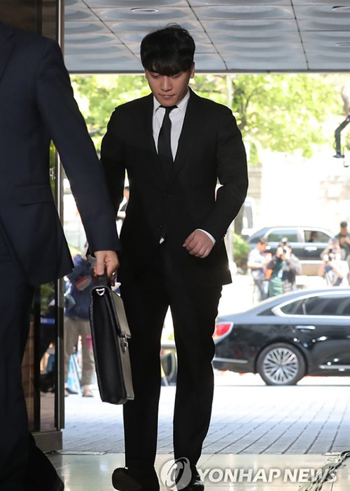 Trước phiên tòa sở thẩm, cảnh sát có bằng chứng Seungri mua dâm ít nhất 3 lần. Ảnh: Yonhap